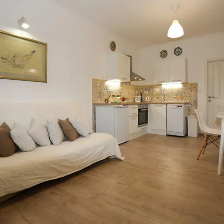 Terrace - Free Parking, Brand New Daire *